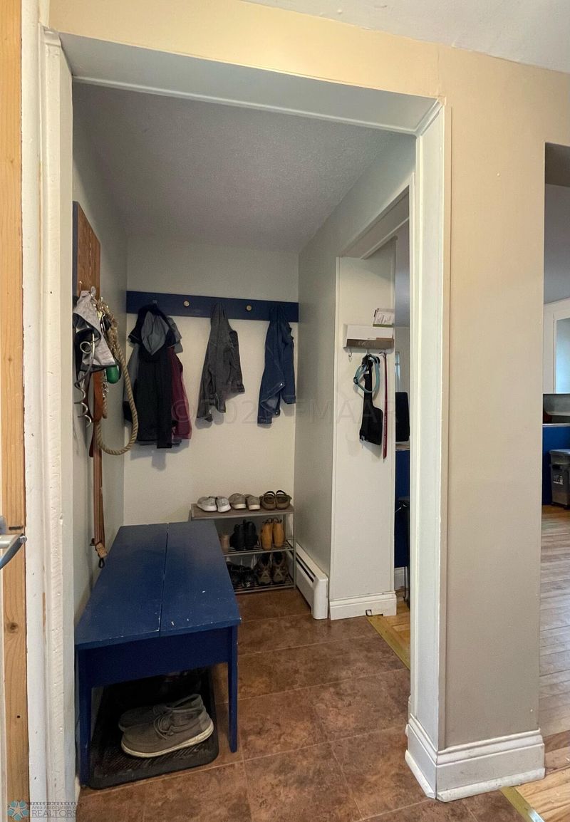 204 Broadway St N, Pelican Rapids, MN 56572