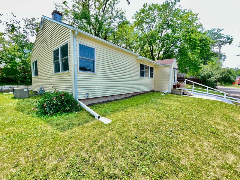 101 Beech Ave W, Fergus Falls, MN 56537