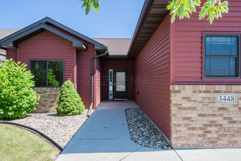 3448 25th St S, Moorhead, MN 56560