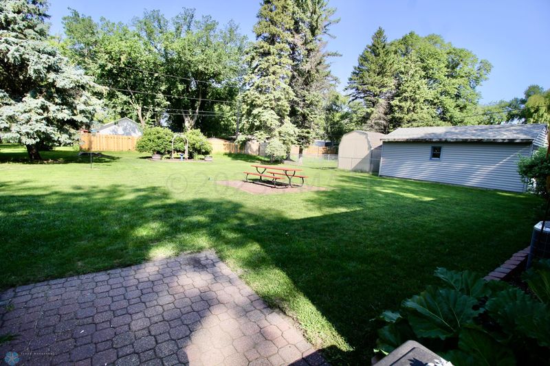 1511 13th St S, Moorhead, MN 56560