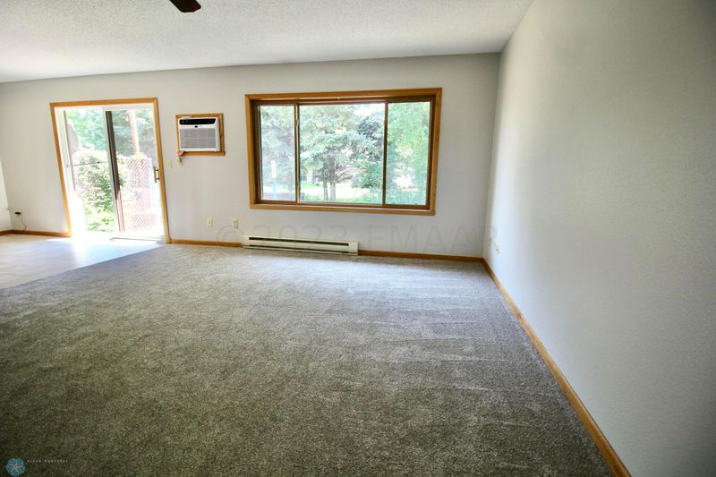 1209 34th Ave S, Moorhead, MN 56560