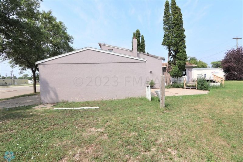 410 1st Ave S, Wheaton, MN 56296