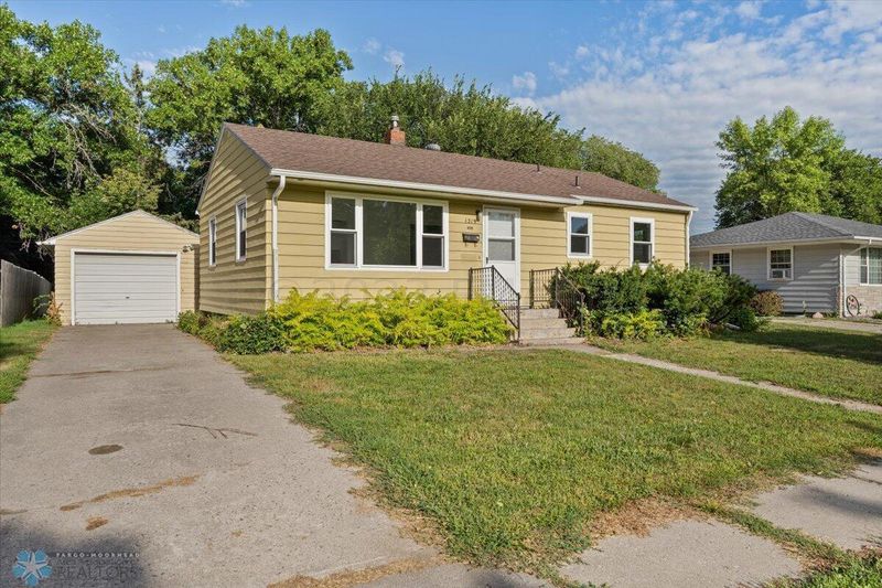 1219 12th St N, Moorhead, MN 56560