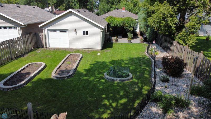 1319 5th Ave N, Moorhead, MN 56560