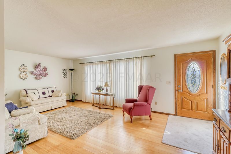 17 1 Ave E, Ada, MN 56510