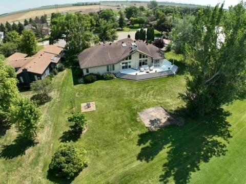 201 Fairway Ct, Breckenridge, MN 56520