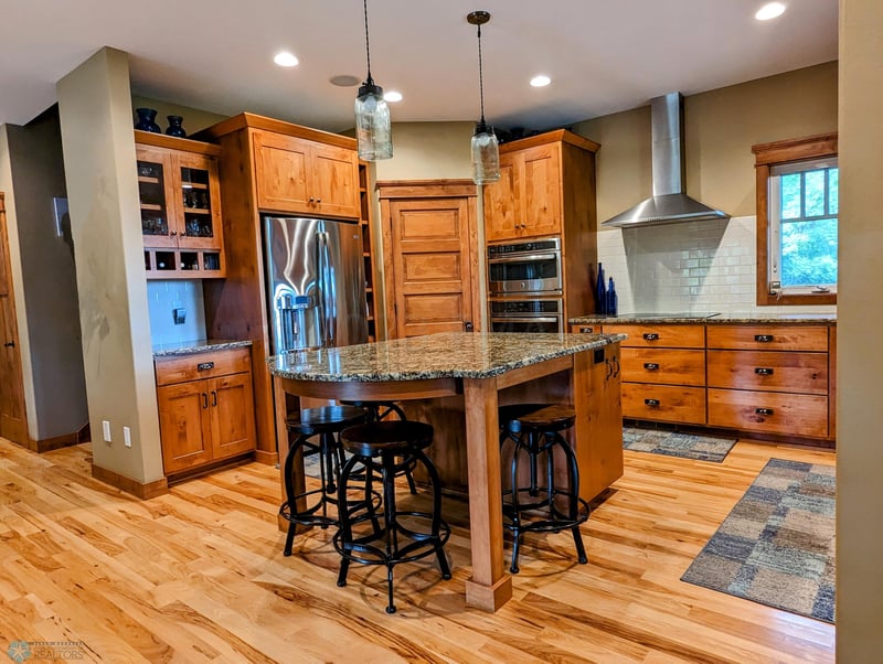 5523 28 Ave N, Moorhead, MN 56560