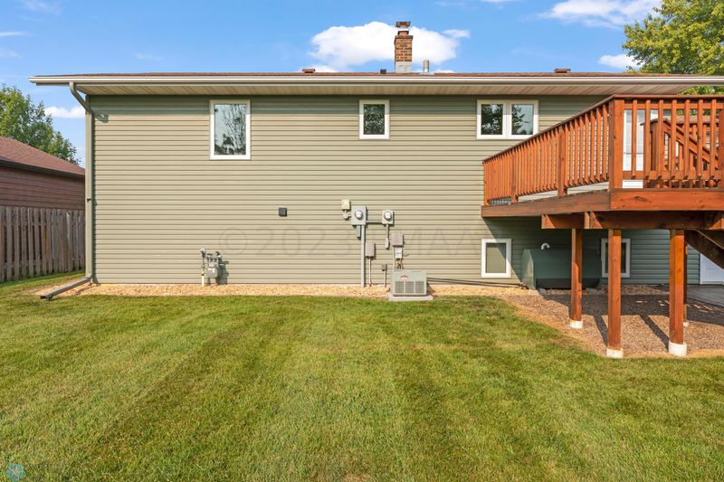 3216 22nd St S, Moorhead, MN 56560