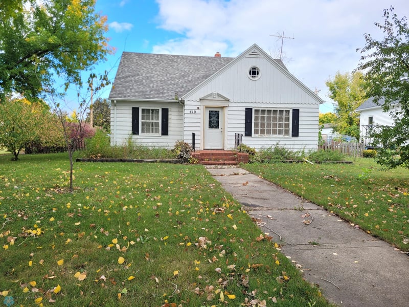 410 Gordon St E, Hendrum, MN 56550