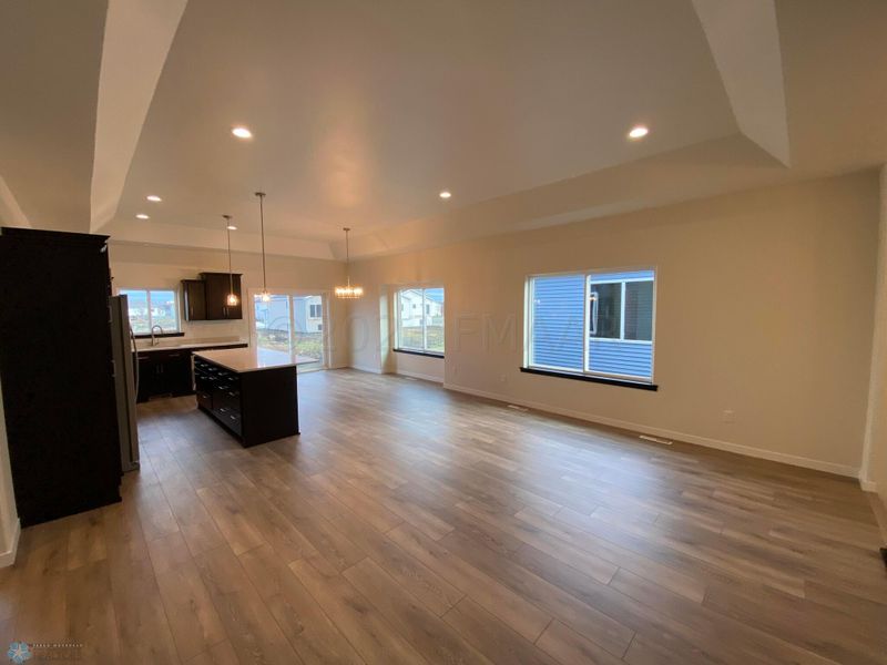 3820 32nd St S, Moorhead, MN 56560