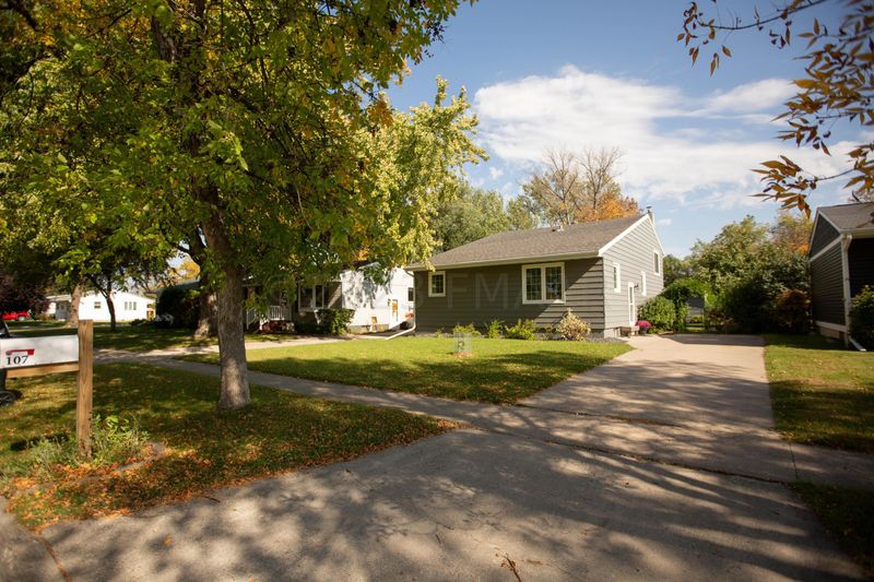 107 4 St NW, Dilworth, MN 56529
