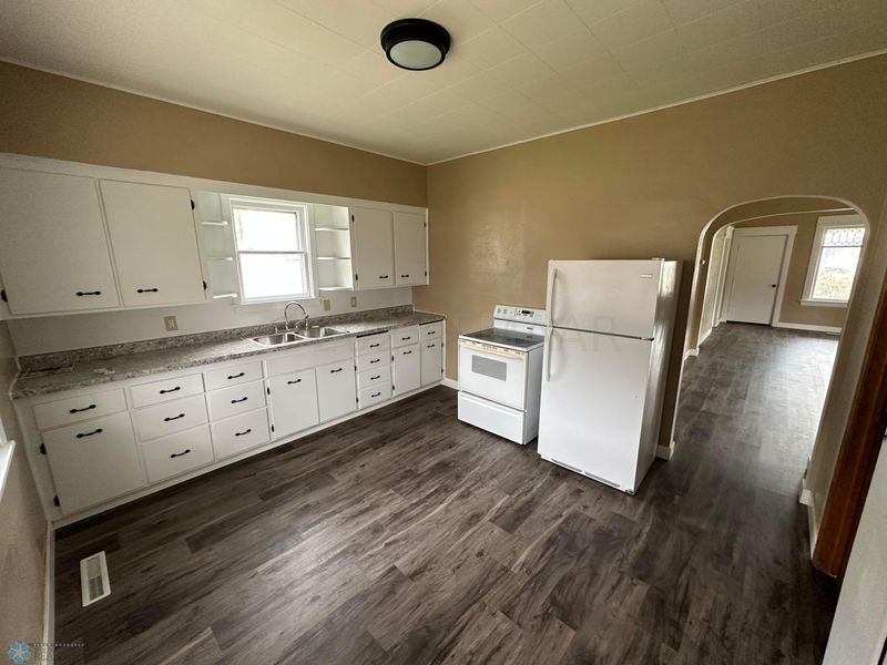 503 8th St N, Breckenridge, MN 56520