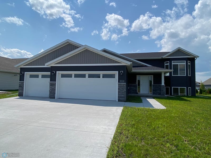 115 18th St SE, Barnesville, MN 56514