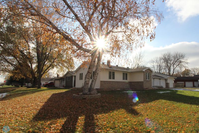 502 3 Ave NW, Barnesville, MN 56514