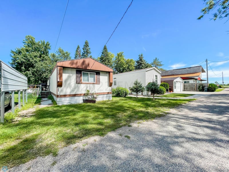 309 Pershing Ave, Hitterdal, MN 56552