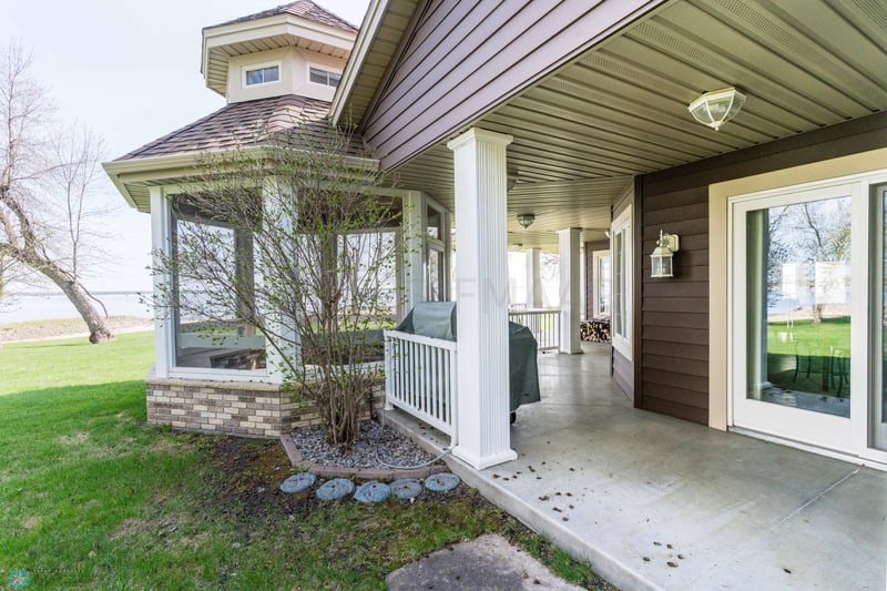 41864 Riviera Dr, Ottertail, MN 56571
