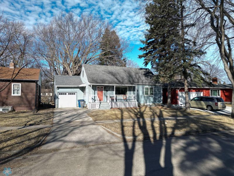 1213 2nd St S, Moorhead, MN 56560