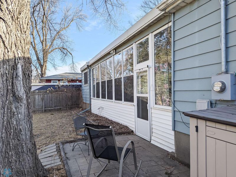 1213 2nd St S, Moorhead, MN 56560