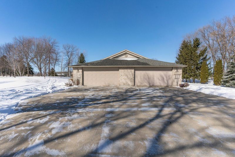 1027 N Buse St, Fergus Falls, MN 56537