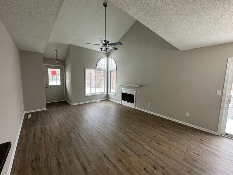13240 Aberdeen St NE, Blaine, MN 55449