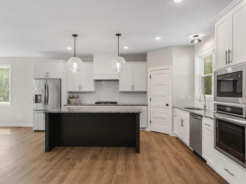 26942 Middle Cullen Rd, Nisswa, MN 56468