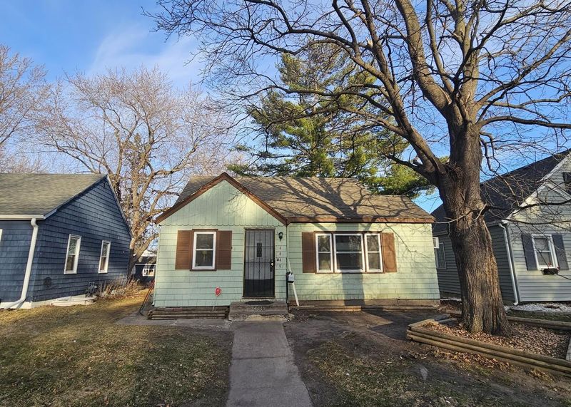 4449 Clinton Ave, Minneapolis, MN 55419