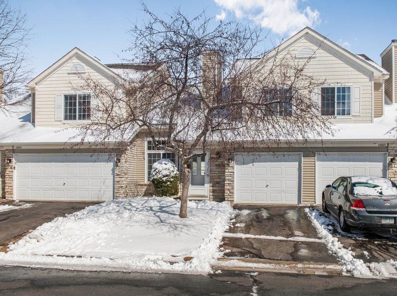 15073 Dunwood Trl, Apple Valley, MN 55124