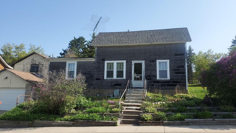 15 Gordon St, Soudan, MN 55782