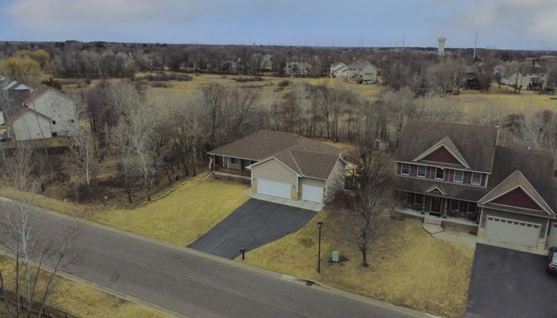 15718 Drake St NW, Andover, MN 55304