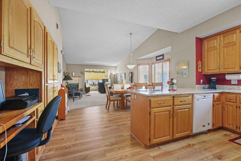 1676 10th St SE, Forest Lake, MN 55025