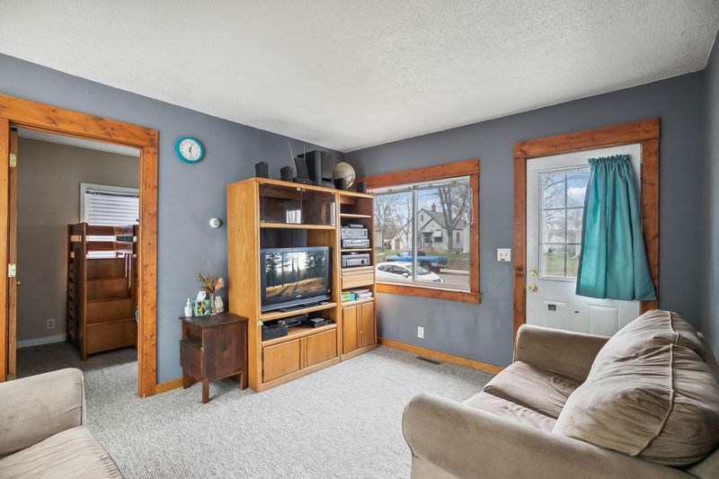 4839 Bryant Ave N, Minneapolis, MN 55430