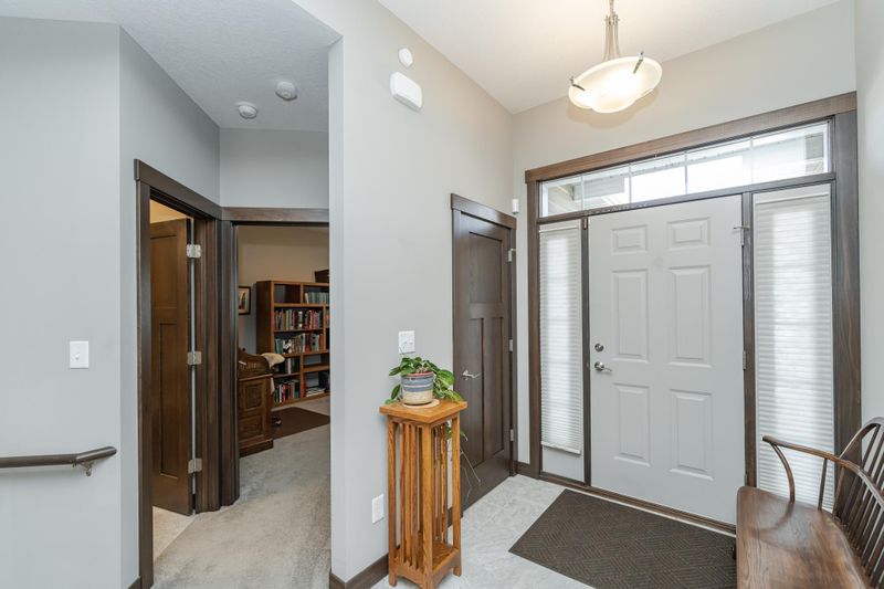 2980 Ivory Rd NE, Rochester, MN 55906