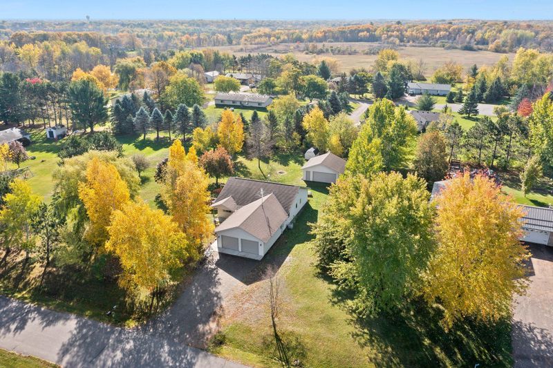 12401 Kings Way Ct, Milaca, MN 56353