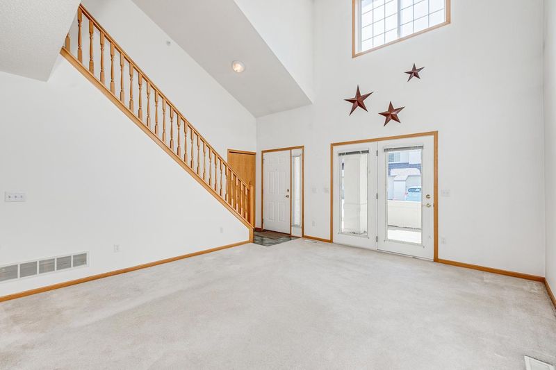 4673 Centerville Rd, White Bear Twp, MN 55127