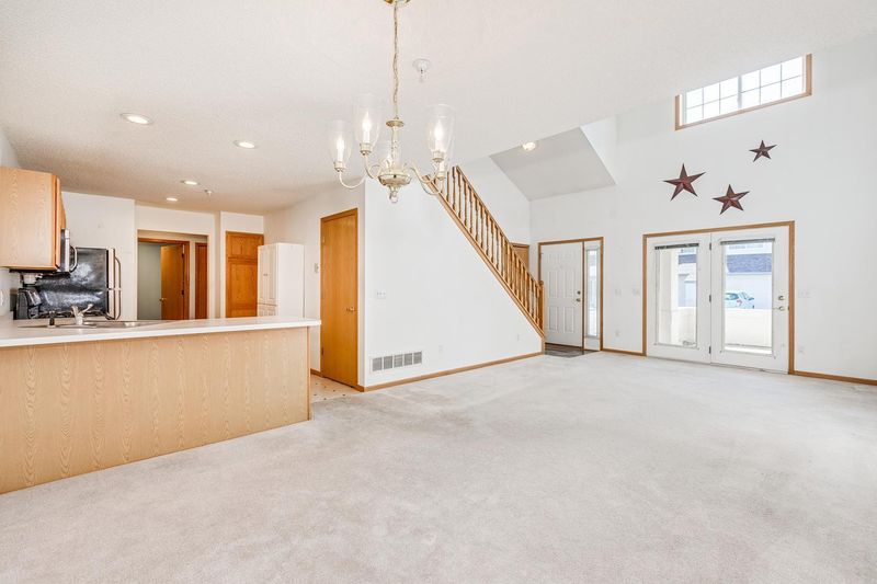 4673 Centerville Rd, White Bear Twp, MN 55127
