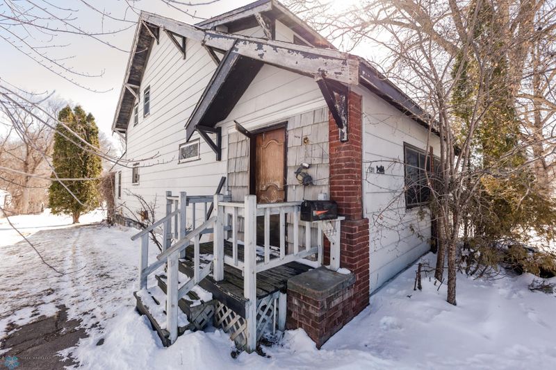 1211 Washington Ave, Detroit Lakes, MN 56501