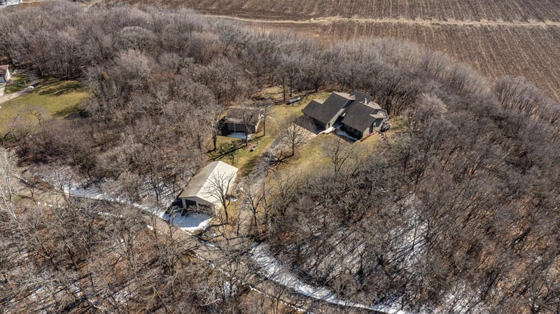 30248 Highway 74, Saint Charles, MN 55972