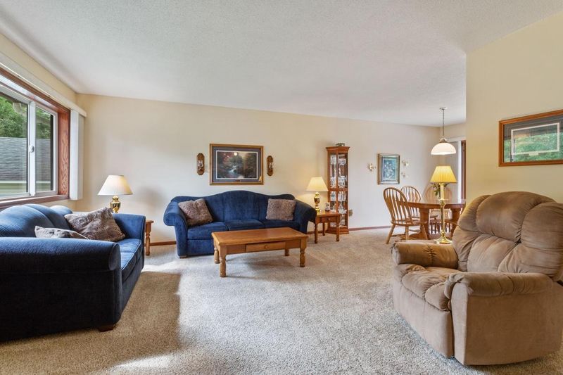 9130 Janero Ave S, Cottage Grove, MN 55016
