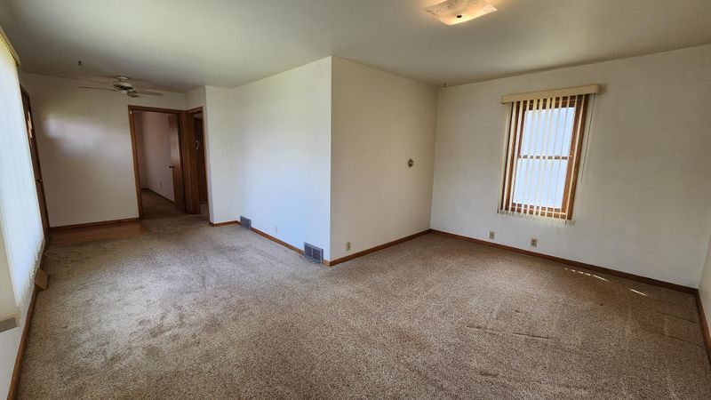 210 N Drew St, Redwood Falls, MN 56283