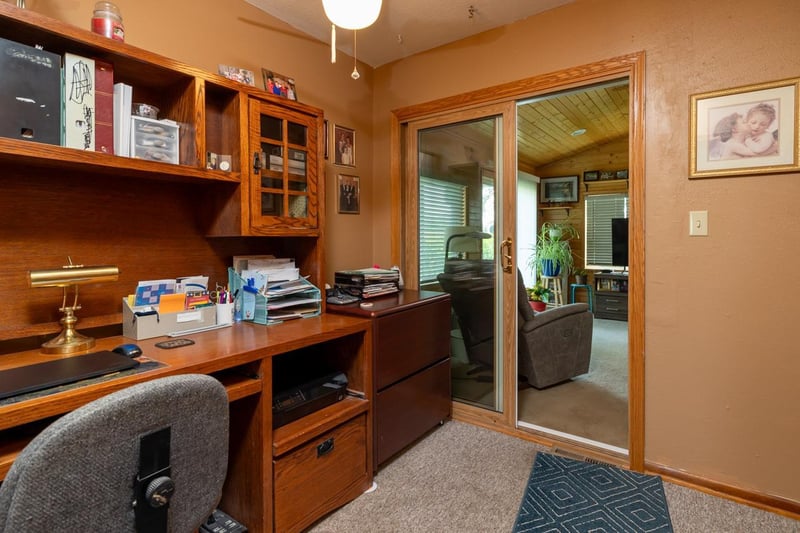 701 1st St W, Jasper, MN 56144