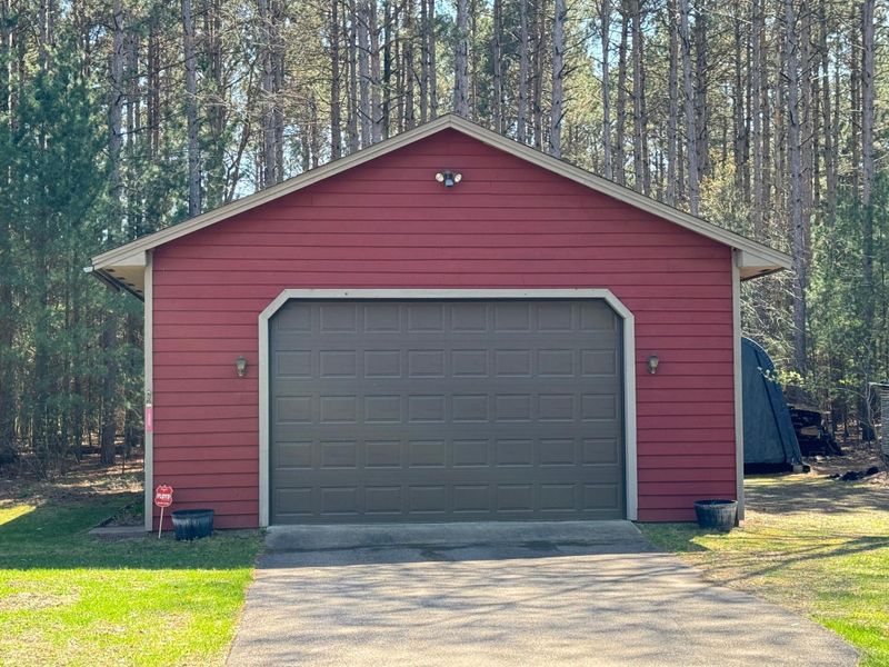 1970 148th Ave NW, Andover, MN 55304