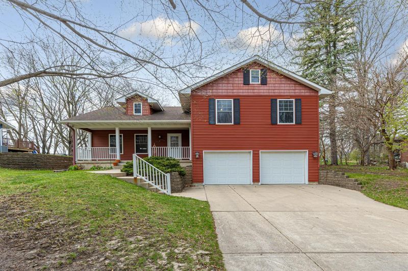 1118 Elm St, Northfield, MN 55057