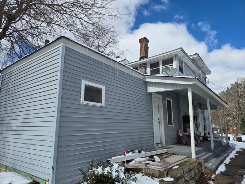 514 Park St, Anoka, MN 55303