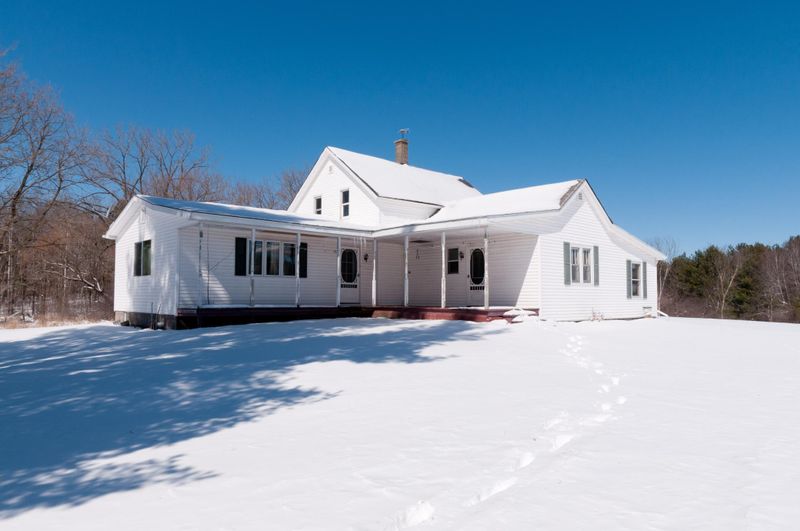 N3184 Old B Rd, Shell Lake, WI 54871