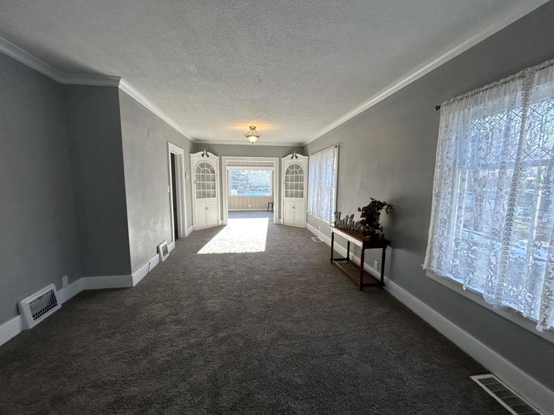 206 S 10th St, Montevideo, MN 56265
