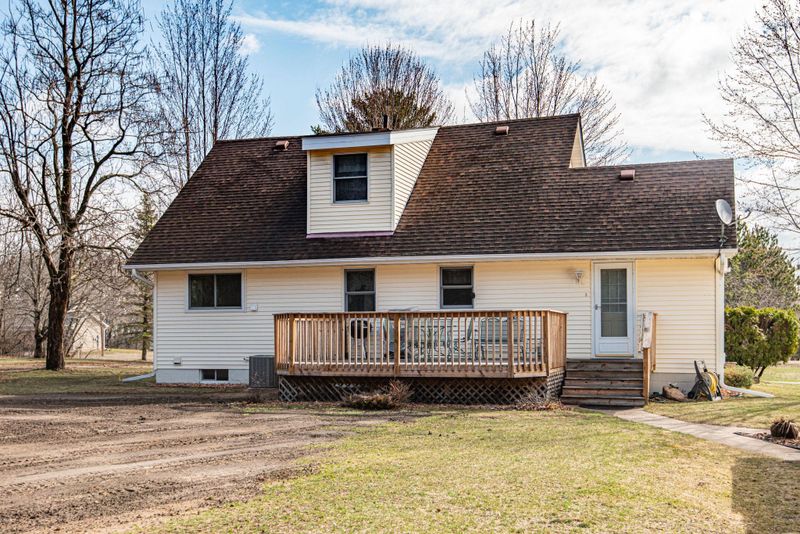 39100 Harder Pw, North Branch, MN 55056
