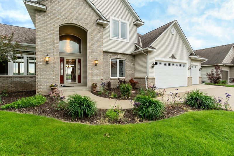 549 Tuttle Dr, Hastings, MN 55033