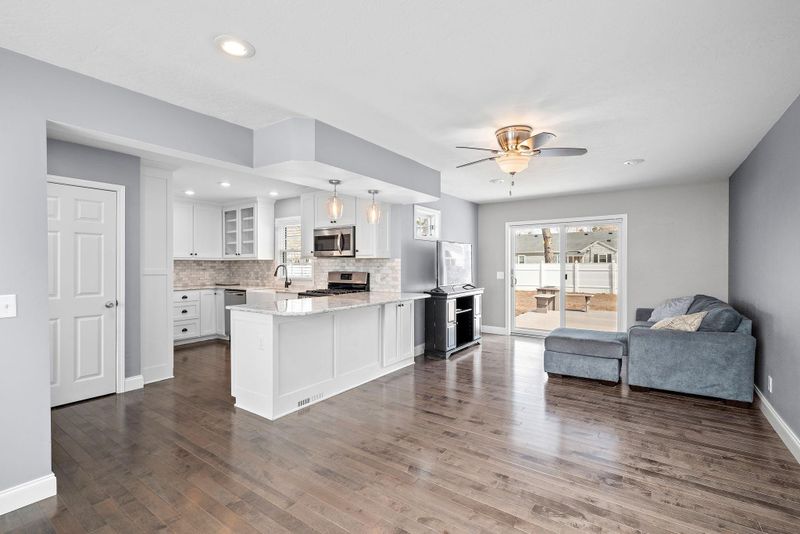 7021 Newton Ave S, Richfield, MN 55423