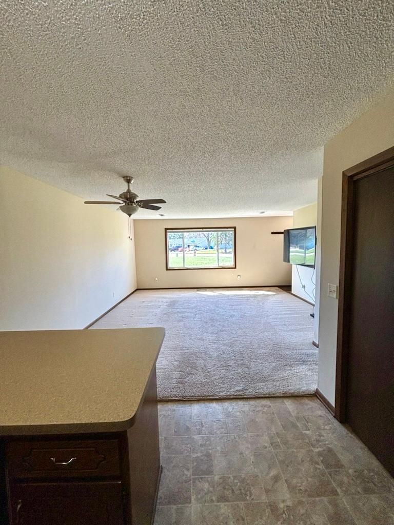 716 Ridge Dr SE, Saint Michael, MN 55376