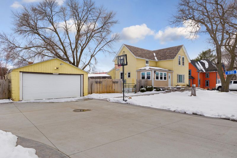 4480 41st St W, Webster, MN 55088